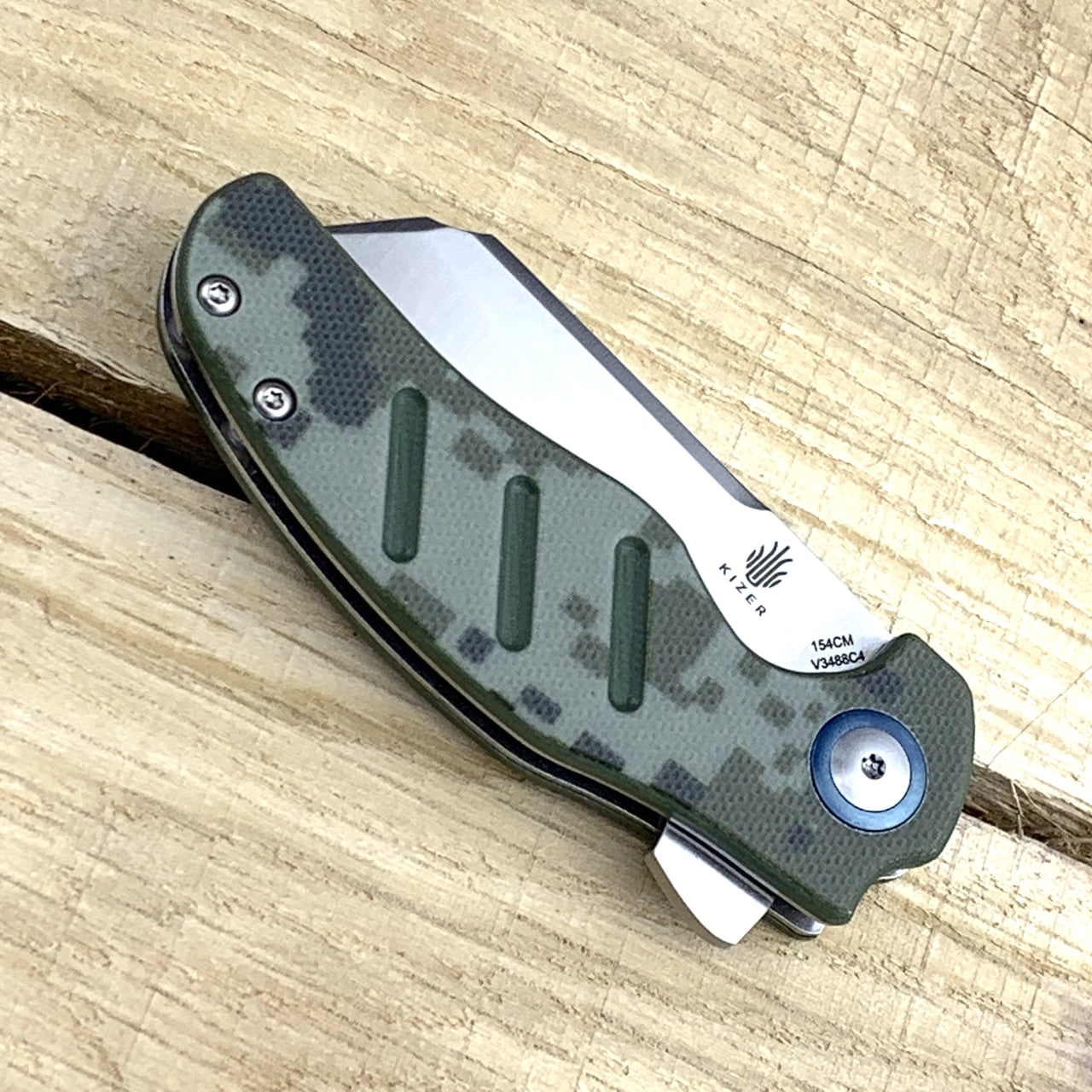 Kizer V3488C4 Vanguard Mini Sheepdog C01C Digi Camo G10